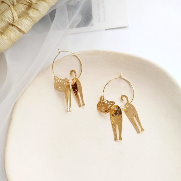 Cat Boho Engraved Kitty Hoops Earrings - Picture 7 of 12